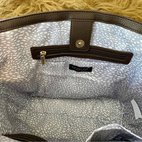 NWT’s Rachel Zoe Sherpa fall tote bag with card case and tassel key chain. - Picture 11 of 13